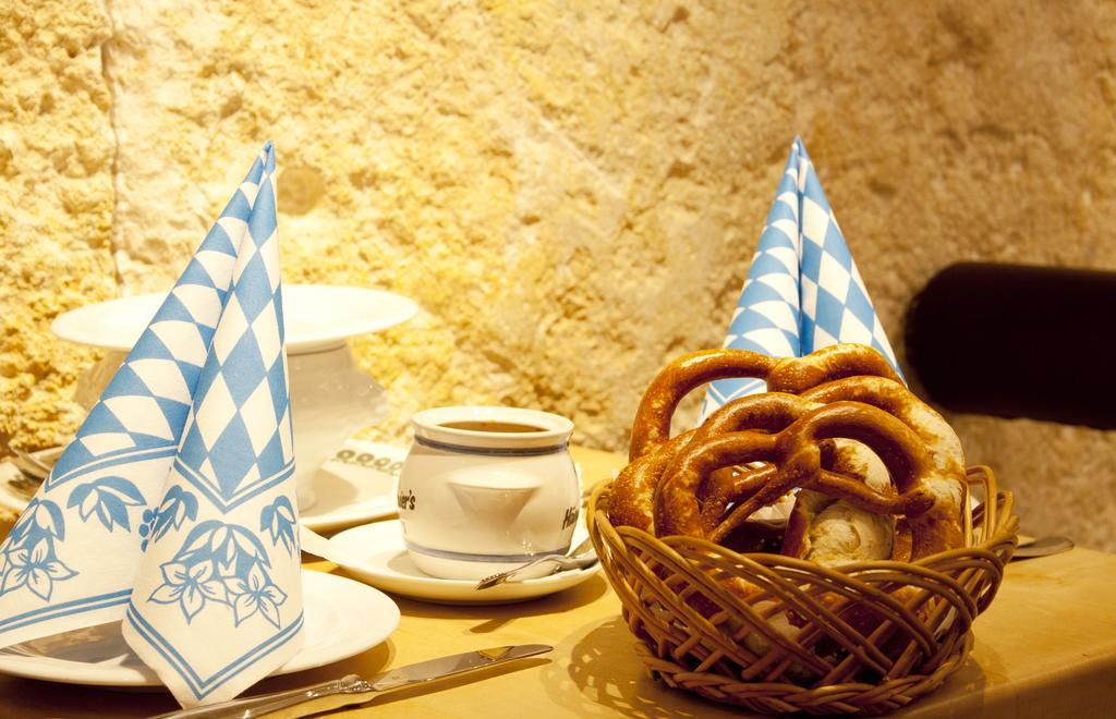 Hotel Zur Post Aschheim Kültér fotó