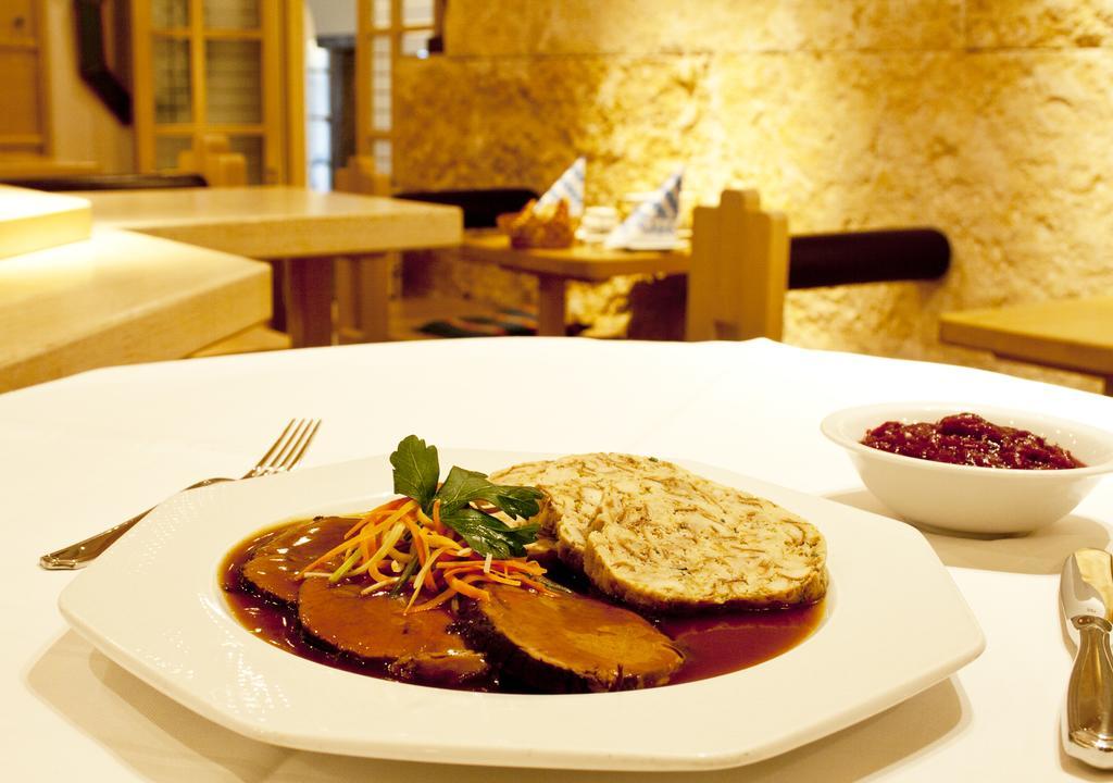 Hotel Zur Post Aschheim Kültér fotó