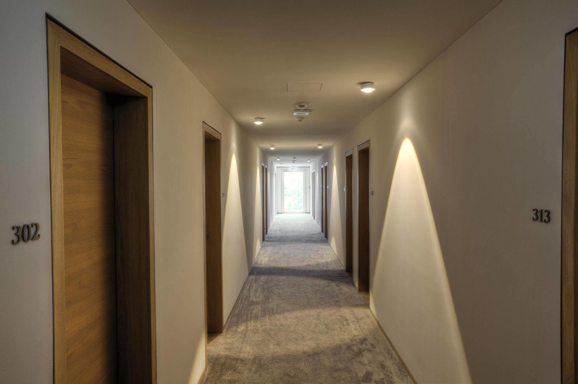 Hotel Zur Post Aschheim Kültér fotó
