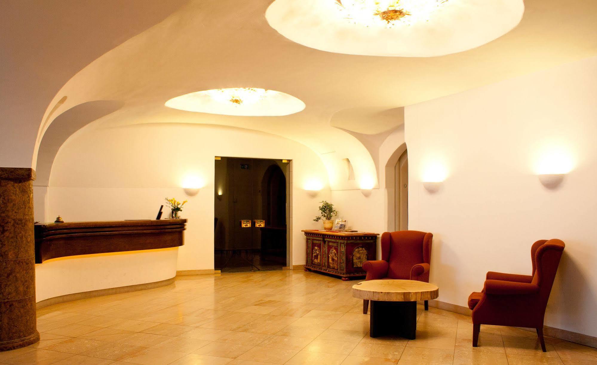 Hotel Zur Post Aschheim Kültér fotó